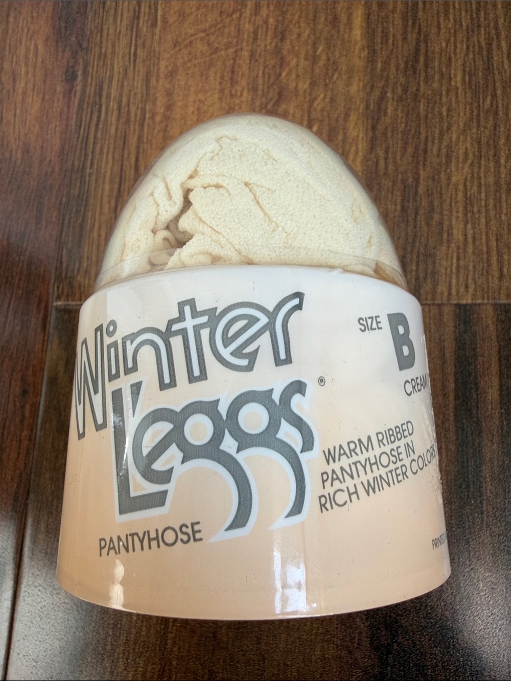 VTG Winter L’eggs Warm Ribbed Pantyhose Size B Cream New in Egg